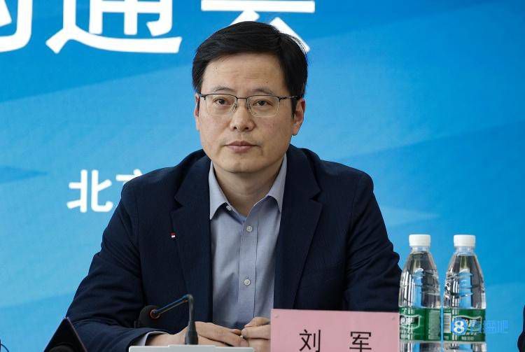捆绑调教白丝jk丨vk