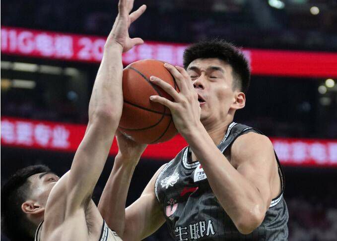 亚洲高清免费视频