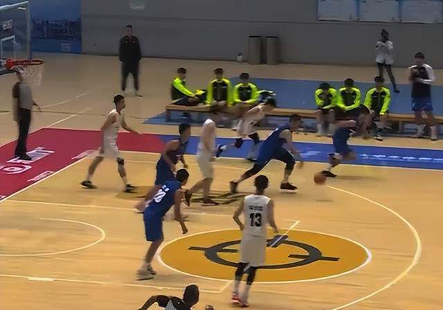 乱妻
